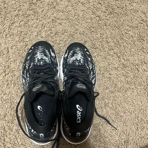 asics 7 1/2 women’s